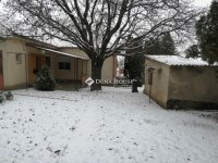 Eladó családi ház, Pécsváradon 64.9 M Ft, 4 szobás