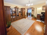 Eladó családi ház, Debrecenben 179 M Ft, 5 szobás