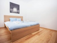 Eladó téglalakás, VII. kerületben 147.9 M Ft, 3 szobás