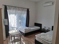 Kiadó családi ház, albérlet, Pusztaszabolcson, Velencei úton