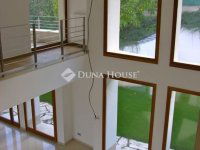 Eladó családi ház, III. kerületben 819.15 M Ft, 7 szobás