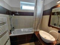 Eladó téglalakás, Győrött 79 M Ft, 3 szobás