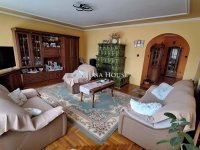 Eladó családi ház, Abában 74.9 M Ft, 5 szobás