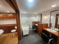 Eladó üzlethelyiség