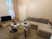 Kiadó téglalakás, albérlet, VI. kerületben, Szondi utcában