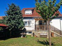 Eladó családi ház, Vépen 81.4 M Ft, 5 szobás