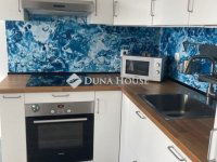Eladó téglalakás, Pécsett 77.625 M Ft, 3 szobás
