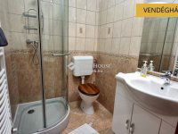 Eladó nyaraló, Komlón 158 M Ft, 9 szobás / költözzbe.hu