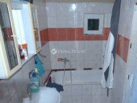 Eladó családi ház, Szigetszentmiklóson 31.5 M Ft, 3 szobás