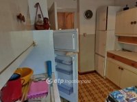 Eladó téglalakás, Pécsett 33.8 M Ft, 2 szobás