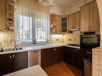 Eladó családi ház, XVIII. kerületben 140 M Ft, 2 szobás