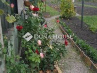 Eladó telek