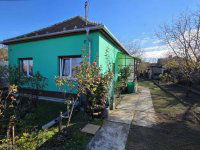 Eladó családi ház