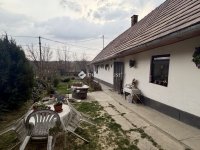 Eladó családi ház, Vértesacsán 38 M Ft, 2 szobás