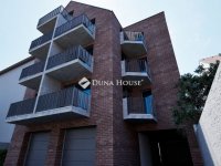 Eladó téglalakás, Szegeden 69.9 M Ft, 2 szobás