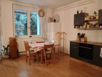 Eladó téglalakás, Balatonfüreden 87.2 M Ft, 1+1 szobás