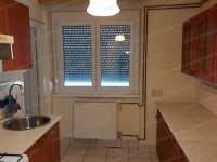 Eladó téglalakás, Oroszlányban 27.85 M Ft, 2 szobás