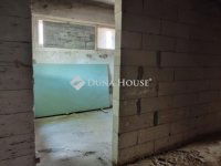 Eladó családi ház, XVII. kerületben 140 M Ft, 11 szobás