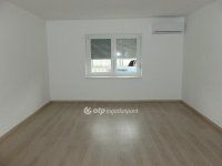 Eladó családi ház, Zalaszentgróton 35.9 M Ft, 2 szobás