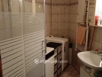 Eladó családi ház, Pomázon 57 M Ft, 2+1 szobás
