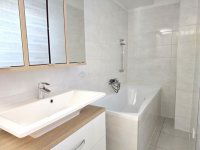 Eladó ikerház, Pécsett 139.9 M Ft, 4 szobás