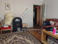 Eladó családi ház, Kispiriten 14.99 M Ft, 4 szobás