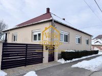 Eladó családi ház