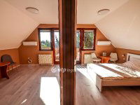 Eladó családi ház, Budaörsön 229 M Ft, 4+1 szobás