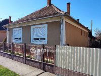 Eladó családi ház, Polgáron 32.9 M Ft, 3 szobás