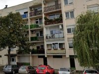 Eladó panellakás, Dorogon 25 M Ft, 2 szobás