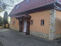 Eladó családi ház, Tiszaföldváron 49.9 M Ft, 4+1 szobás