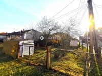 Eladó családi ház, Csolnokon 29.99 M Ft, 2 szobás