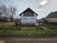 Eladó nyaraló, Tiszacsegén 20 M Ft, 4 szobás