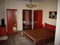 Eladó családi ház, Bikácson 127.635 M Ft, 6 szobás