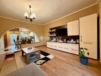 Eladó sorház, Veszprémben 82.5 M Ft, 4 szobás