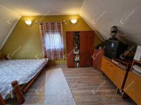 Eladó üzlethelyiség