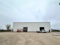 Kiadó ipari ingatlan, Tatán 1733 E Ft / hó / költözzbe.hu