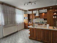 Eladó családi ház, Véménden 44.9 M Ft, 4 szobás