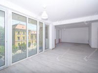 Kiadó iroda, Szegeden 311 E Ft / hó, 1 szobás