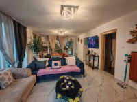 Eladó családi ház, Hévízen 95 M Ft, 7 szobás