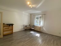 Eladó téglalakás, Dunaújvárosban 38 M Ft, 2 szobás