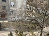 Eladó téglalakás, Lábatlanon 27.9 M Ft, 2 szobás