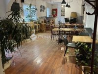 Eladó családi ház, Pécsett 119.9 M Ft, 3 szobás