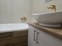 Eladó téglalakás, Pécsett 55.9 M Ft, 3 szobás