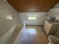 Eladó családi ház, Üllőn 89.9 M Ft, 2 szobás