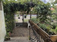 Eladó családi ház, Kecskeméten 69.9 M Ft, 3 szobás