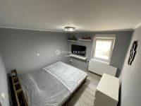 Eladó családi ház, Pécsett 109 M Ft, 6 szobás