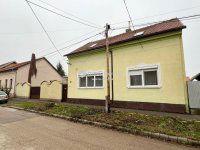 Eladó családi ház, Székesfehérvárott 89.9 M Ft, 4 szobás