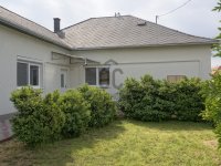 Eladó családi ház, Tiszafüreden 39.5 M Ft, 3 szobás