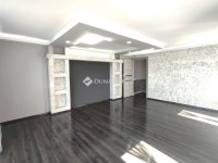 Eladó családi ház, Mogyoródon 170 M Ft, 5 szobás